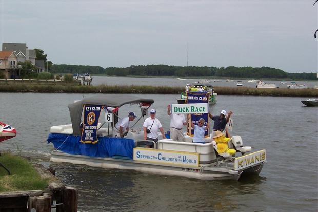 Boat Parade Kiwanis Club 