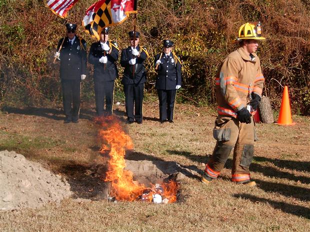 Flag Retirement Ceremony 04