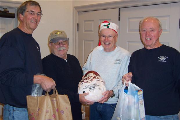 Anglers Catch Holiday Spirit