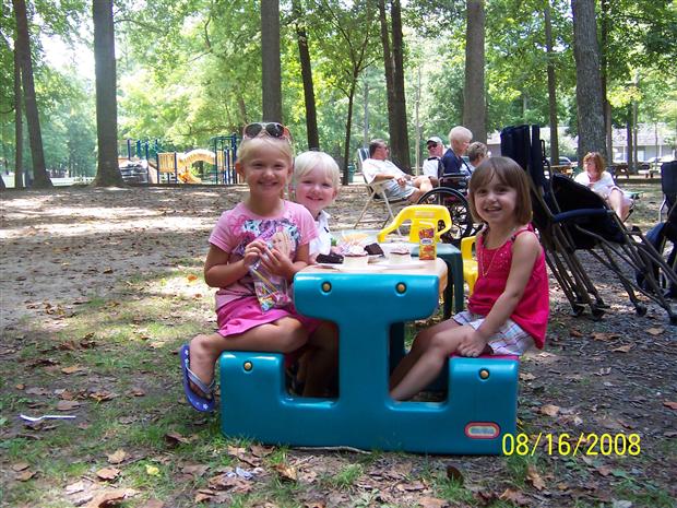 Anglers Picnic Kids