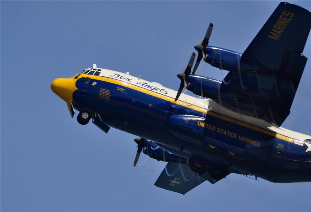 Fat Albert, Blue Angels 