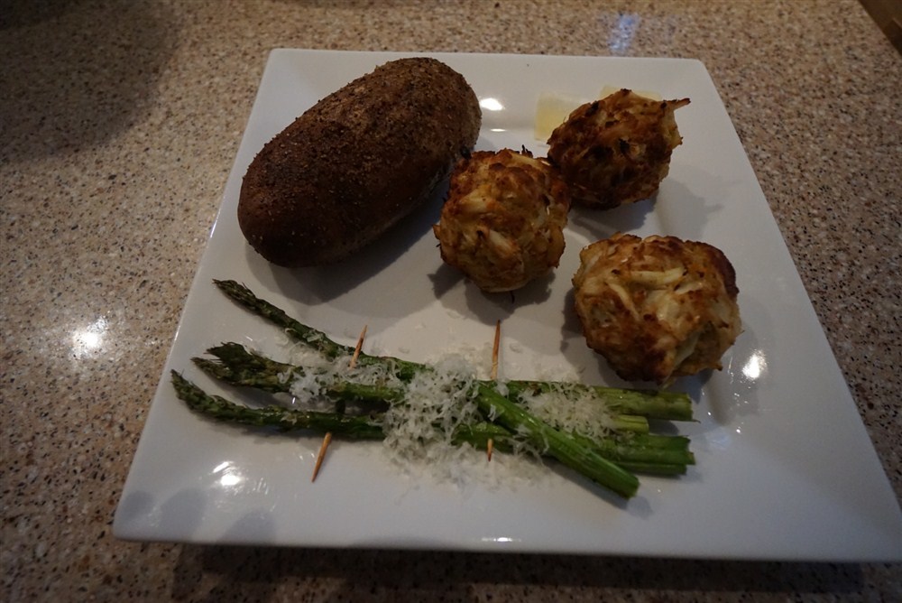 the crab cake meal 