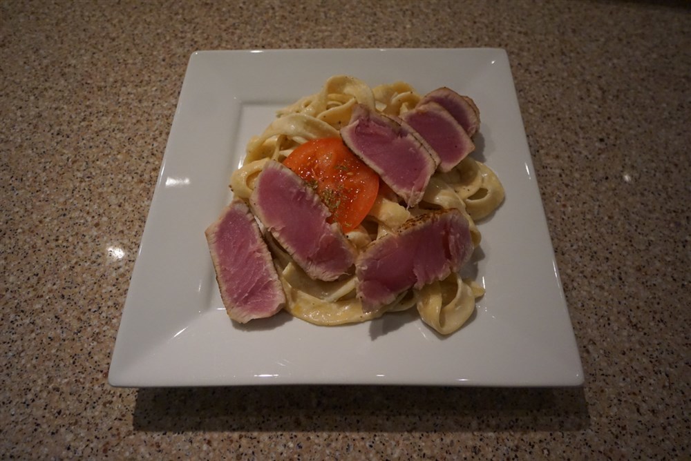 Seared Tuna and Pasta