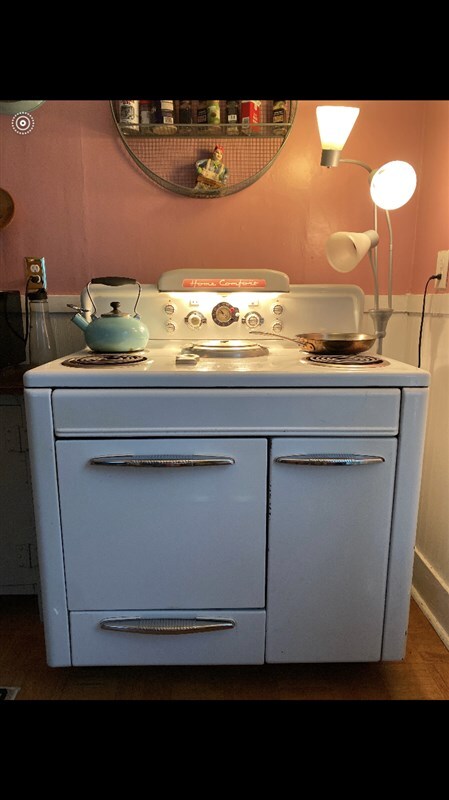 1952 REFURBISHED OVEN